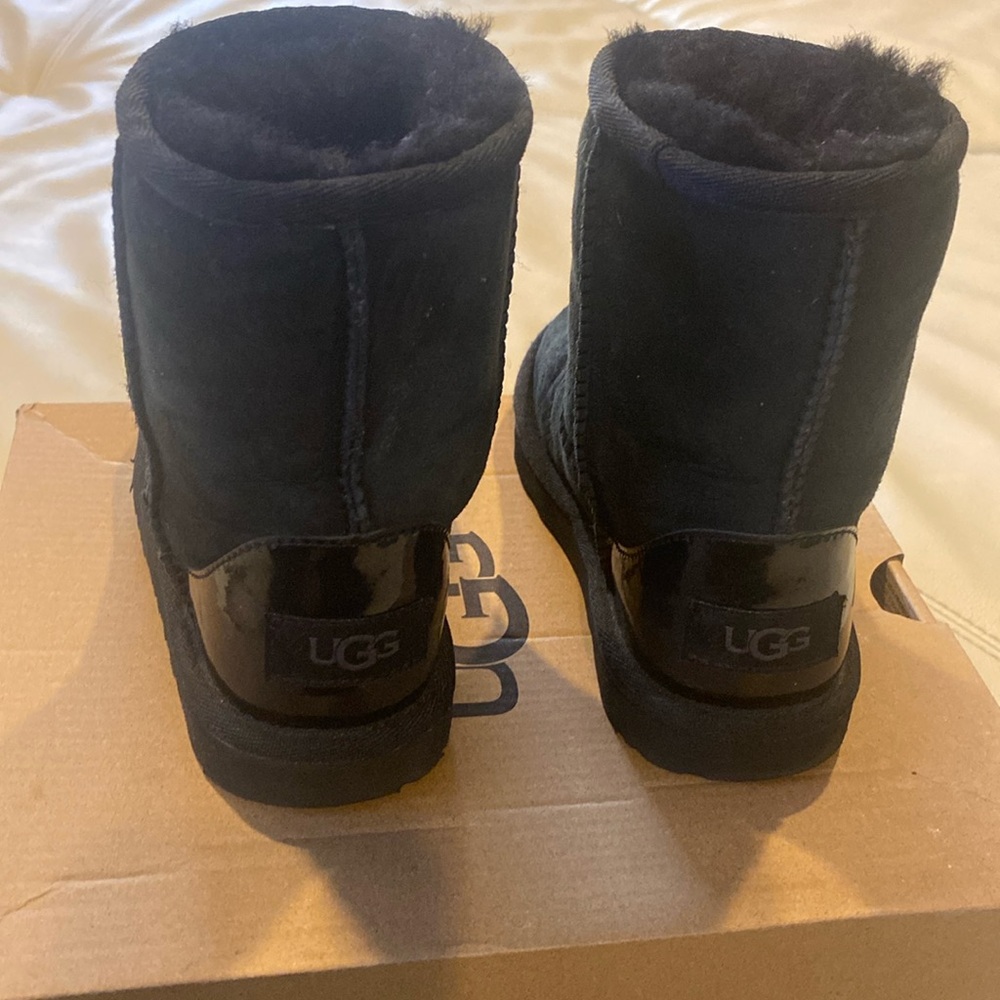 UGG Boots (black) Toddler
